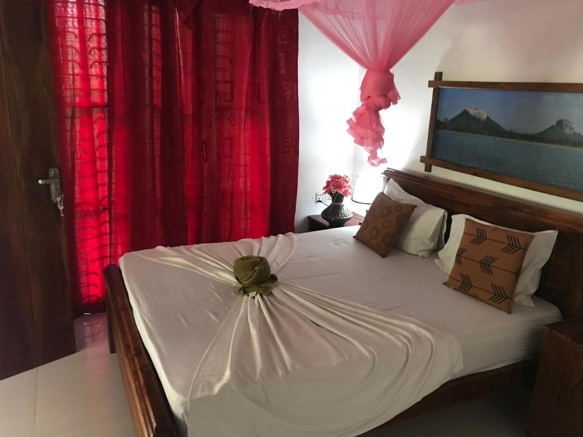 Sigiriya Village Home Stay エクステリア 写真