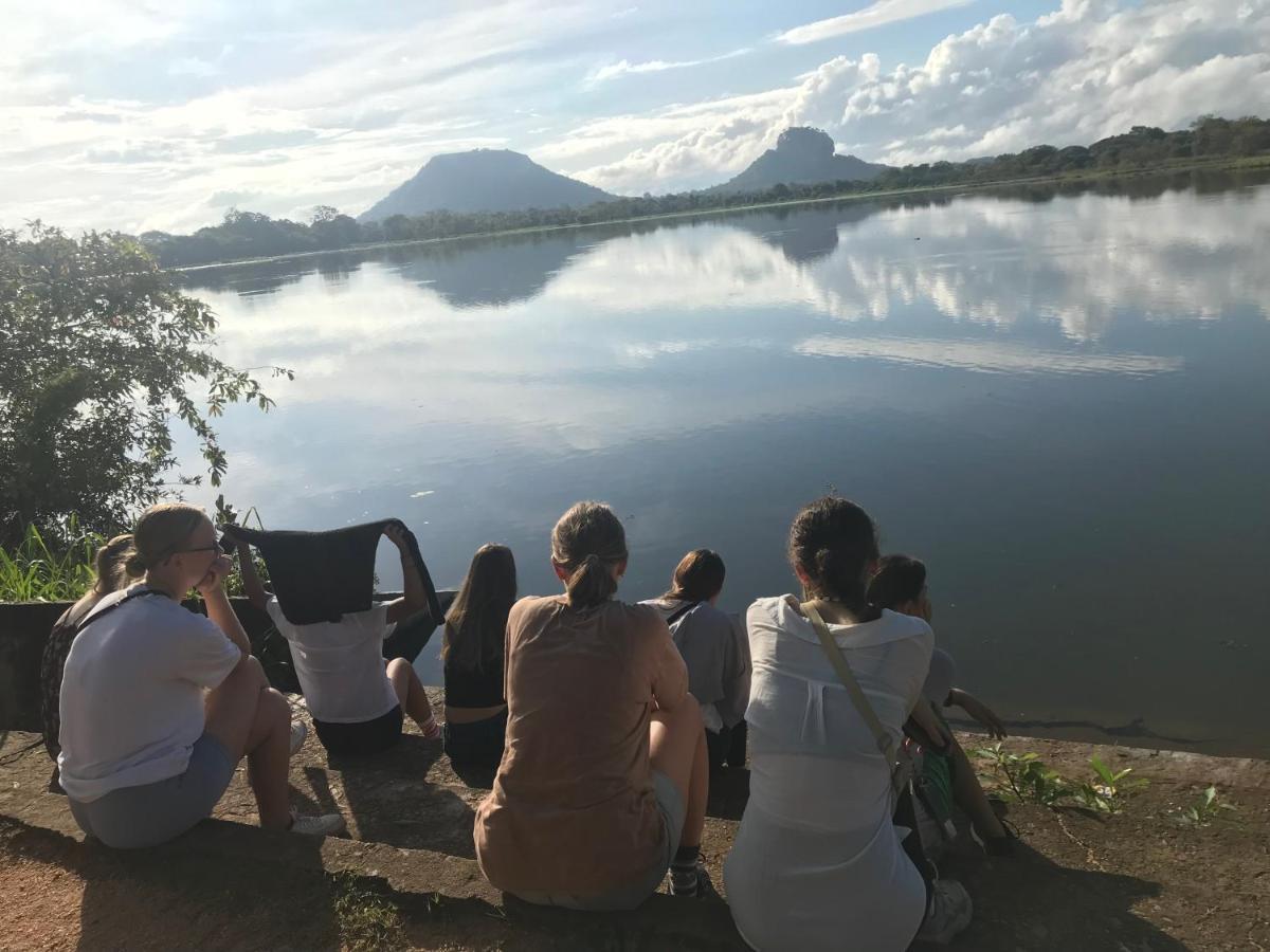 Sigiriya Village Home Stay エクステリア 写真